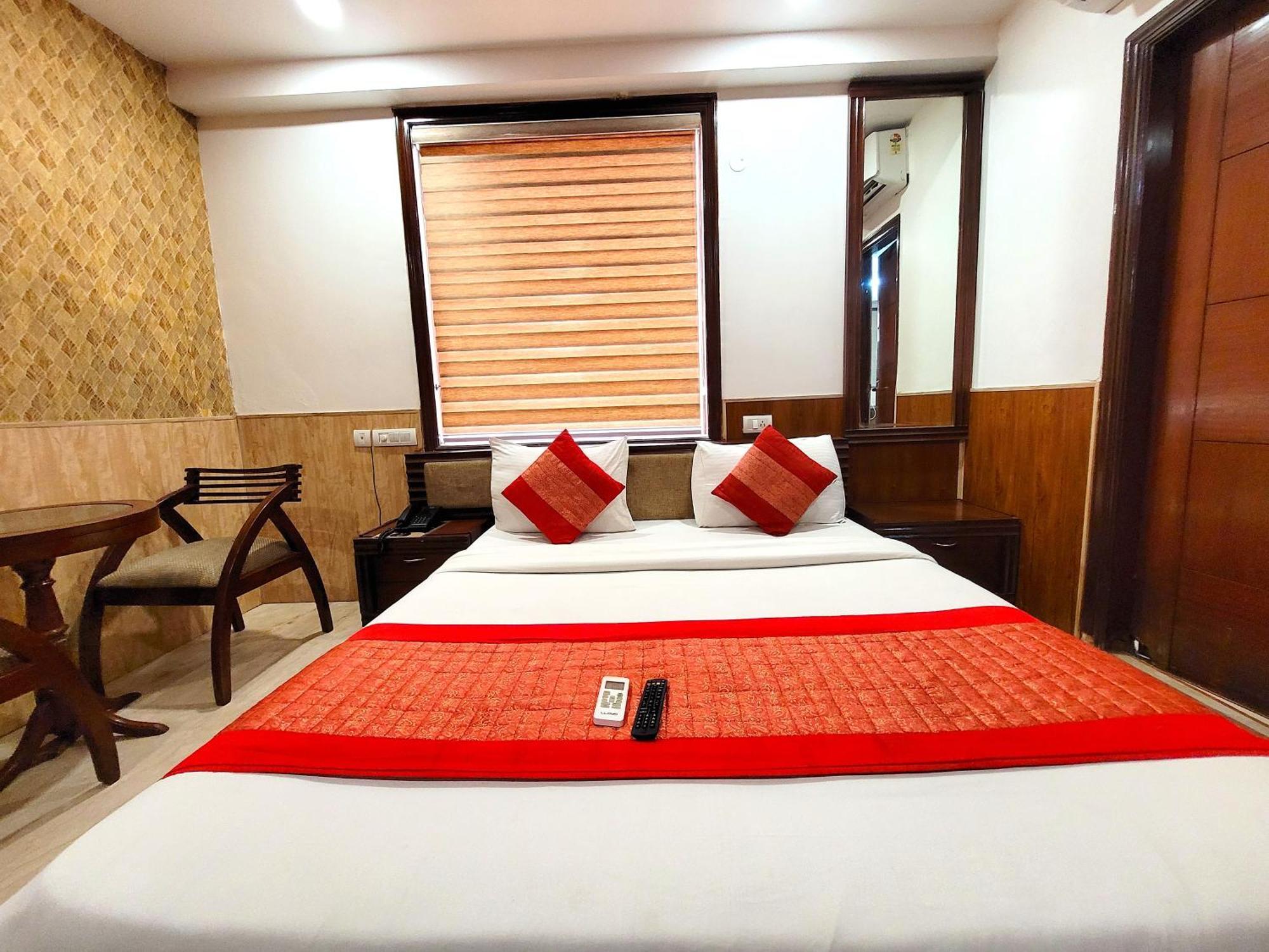 Hotel The Daanish Residency - Karol Bagh Нью-Делі Екстер'єр фото