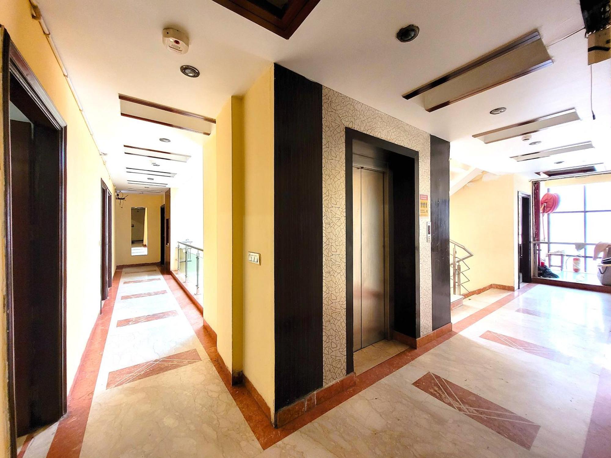 Hotel The Daanish Residency - Karol Bagh Нью-Делі Екстер'єр фото