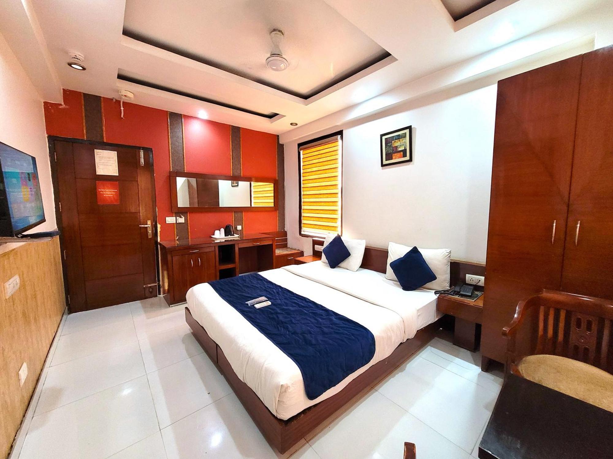 Hotel The Daanish Residency - Karol Bagh Нью-Делі Екстер'єр фото