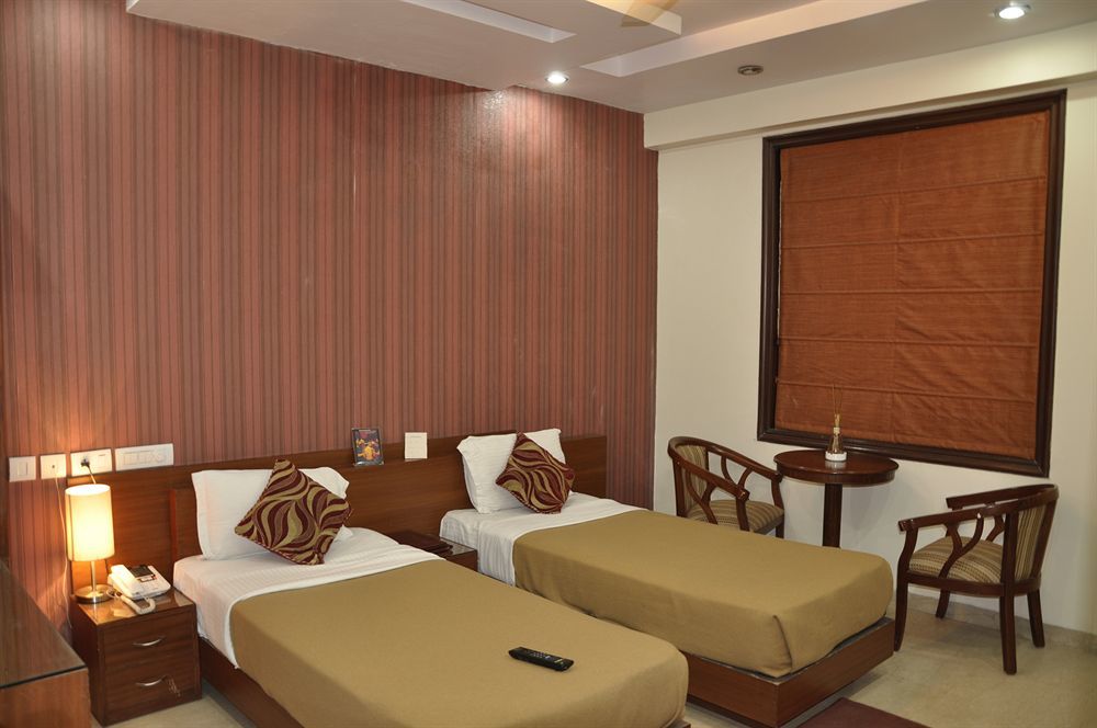 Hotel The Daanish Residency - Karol Bagh Нью-Делі Екстер'єр фото